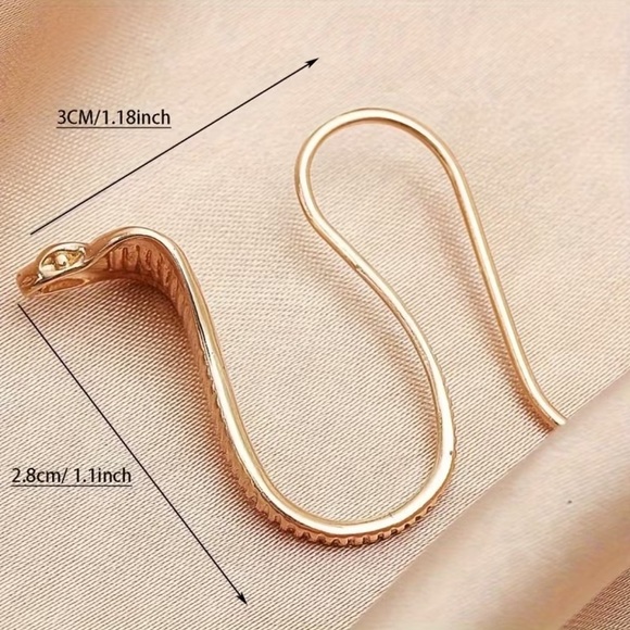 Elegant Gold Snake Earrings - Picture 2 of 7